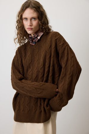 CREW-NECK KNITWEAR SWEATER